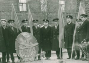 Сбор авиаработников на демонстрацию. 1962 год.
